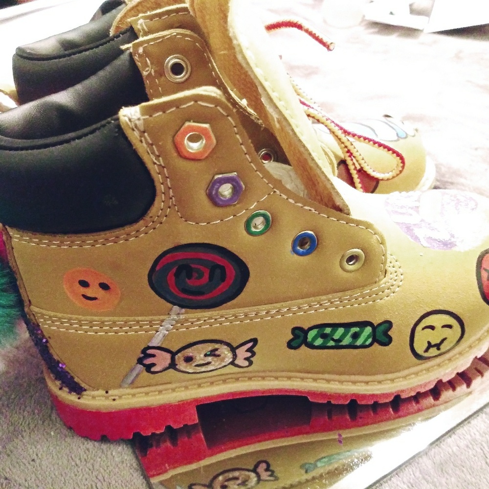 Custom boots - Picture 4 of 7